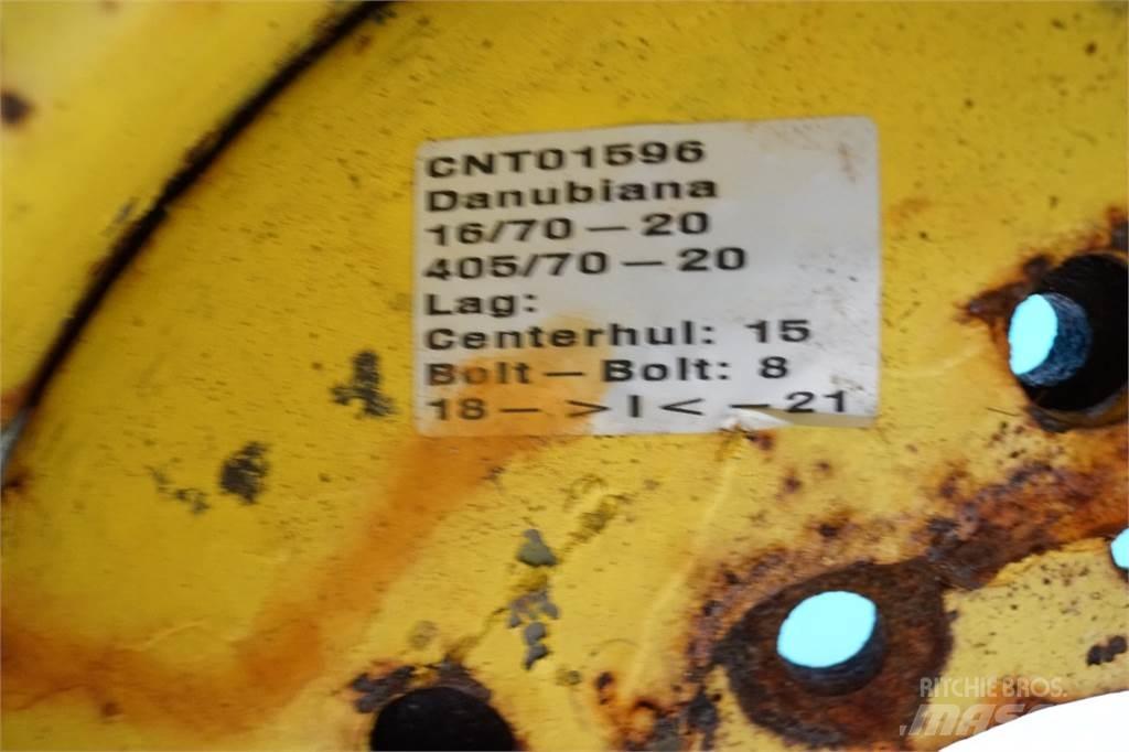  20 14X20 Padangos, ratai ir ratlankiai
