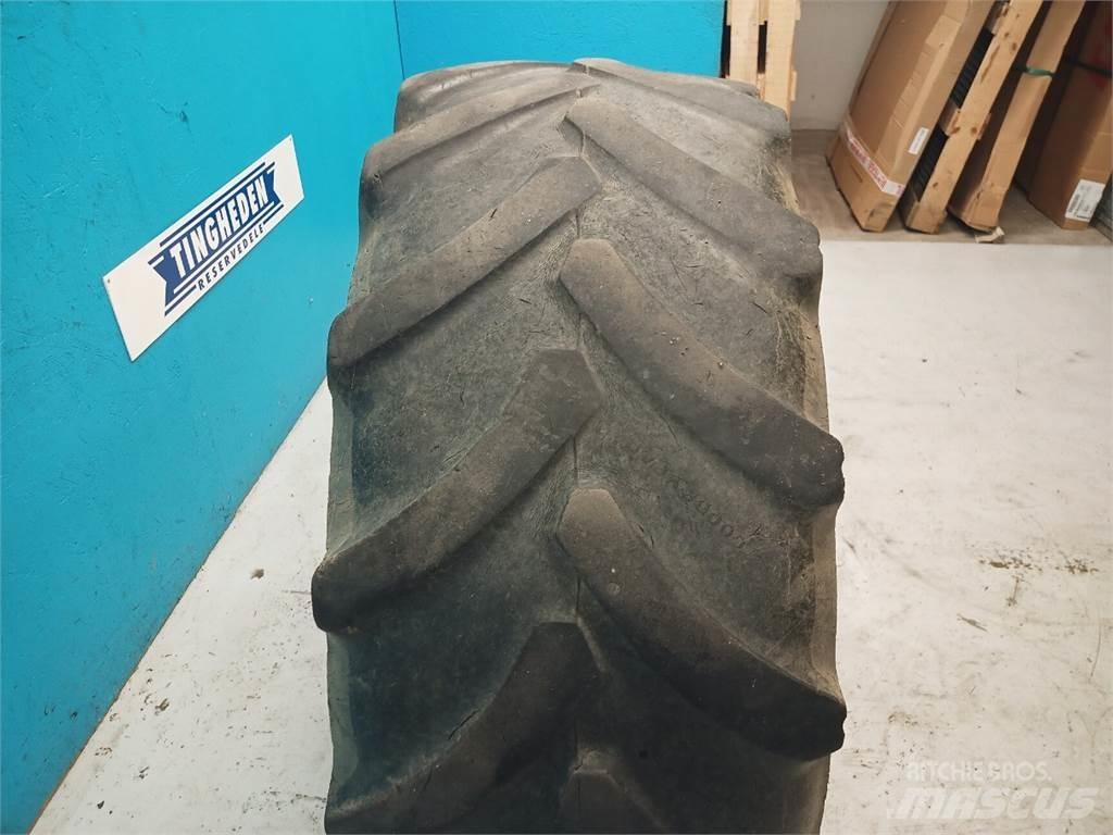  24 420/70R24 Padangos, ratai ir ratlankiai