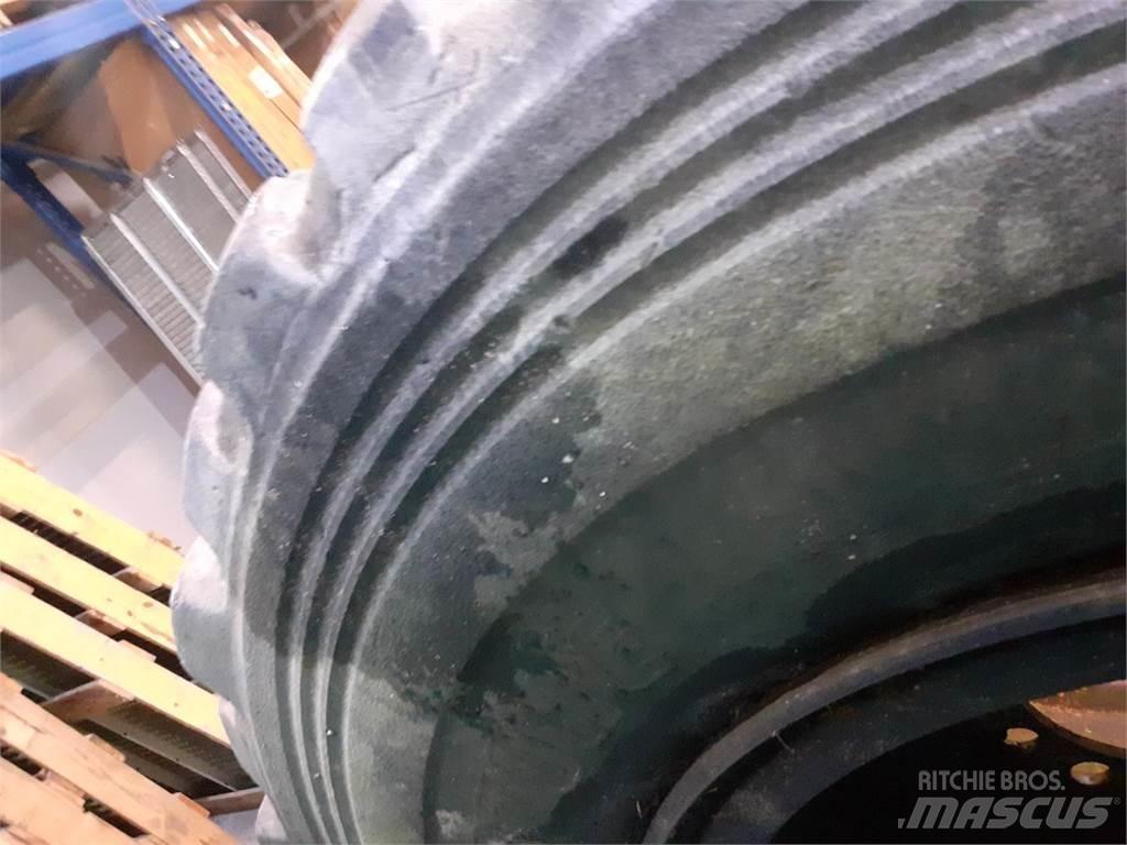  25 20.5R25 Padangos, ratai ir ratlankiai