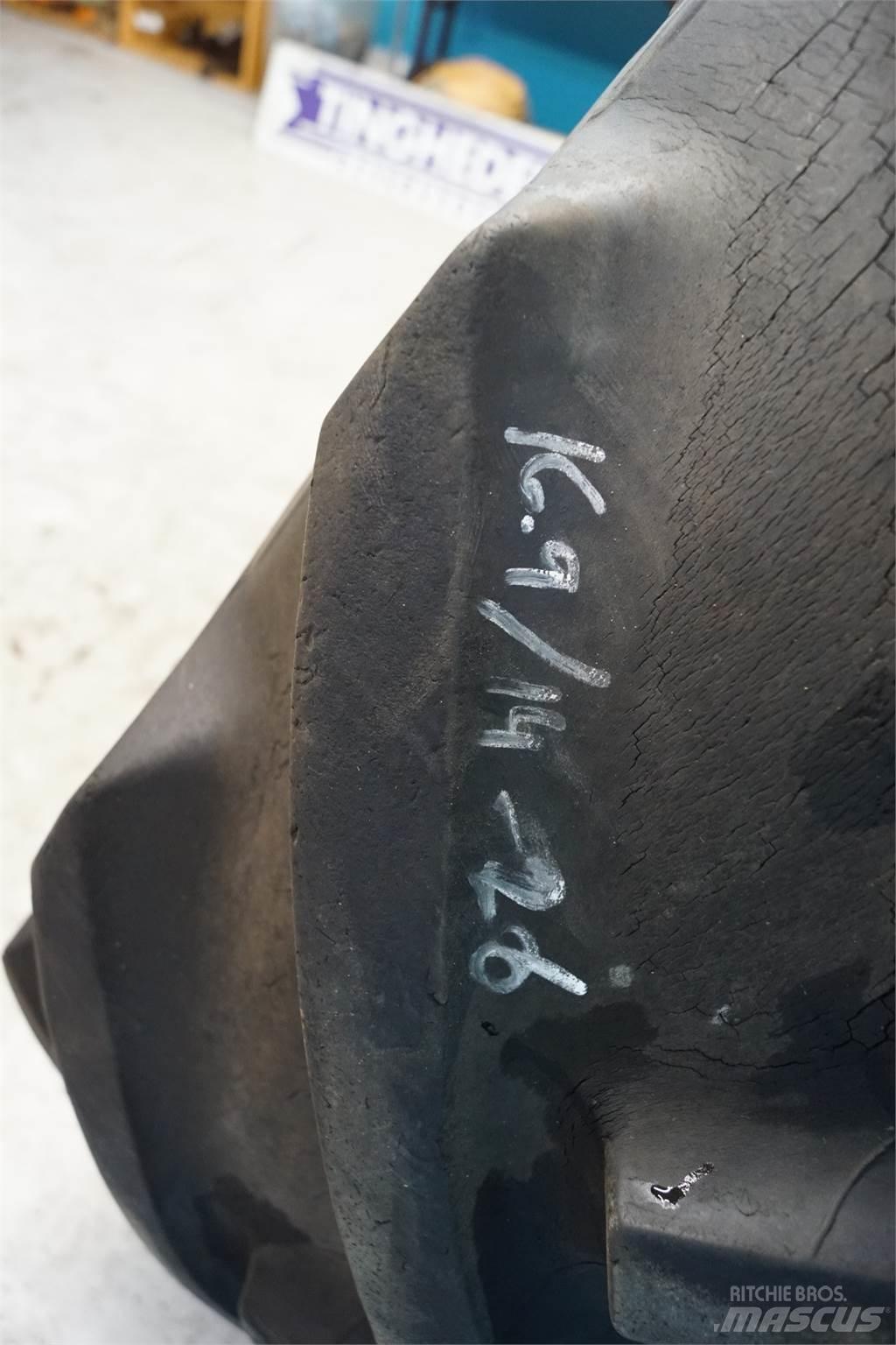  26 16.9/14-26 Padangos, ratai ir ratlankiai