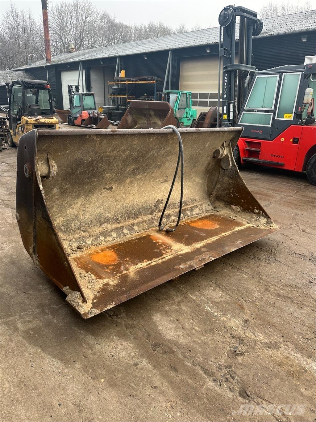  2700mm Peiliai