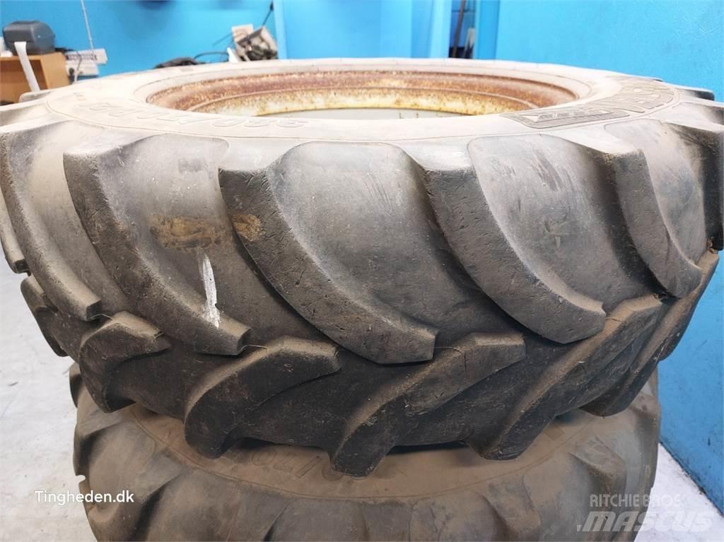  28 380/70R28 Padangos, ratai ir ratlankiai