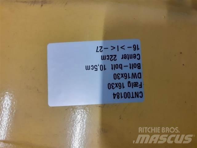  30'' 16X30 Padangos, ratai ir ratlankiai