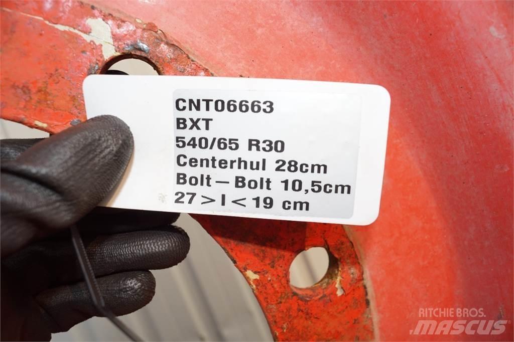  30 540/65R30 Padangos, ratai ir ratlankiai