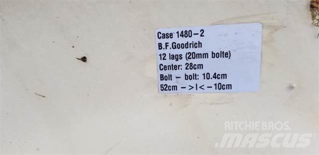  32 24.5-32 Padangos, ratai ir ratlankiai