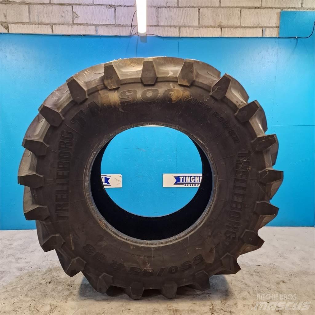  38 650/85R38 Padangos, ratai ir ratlankiai