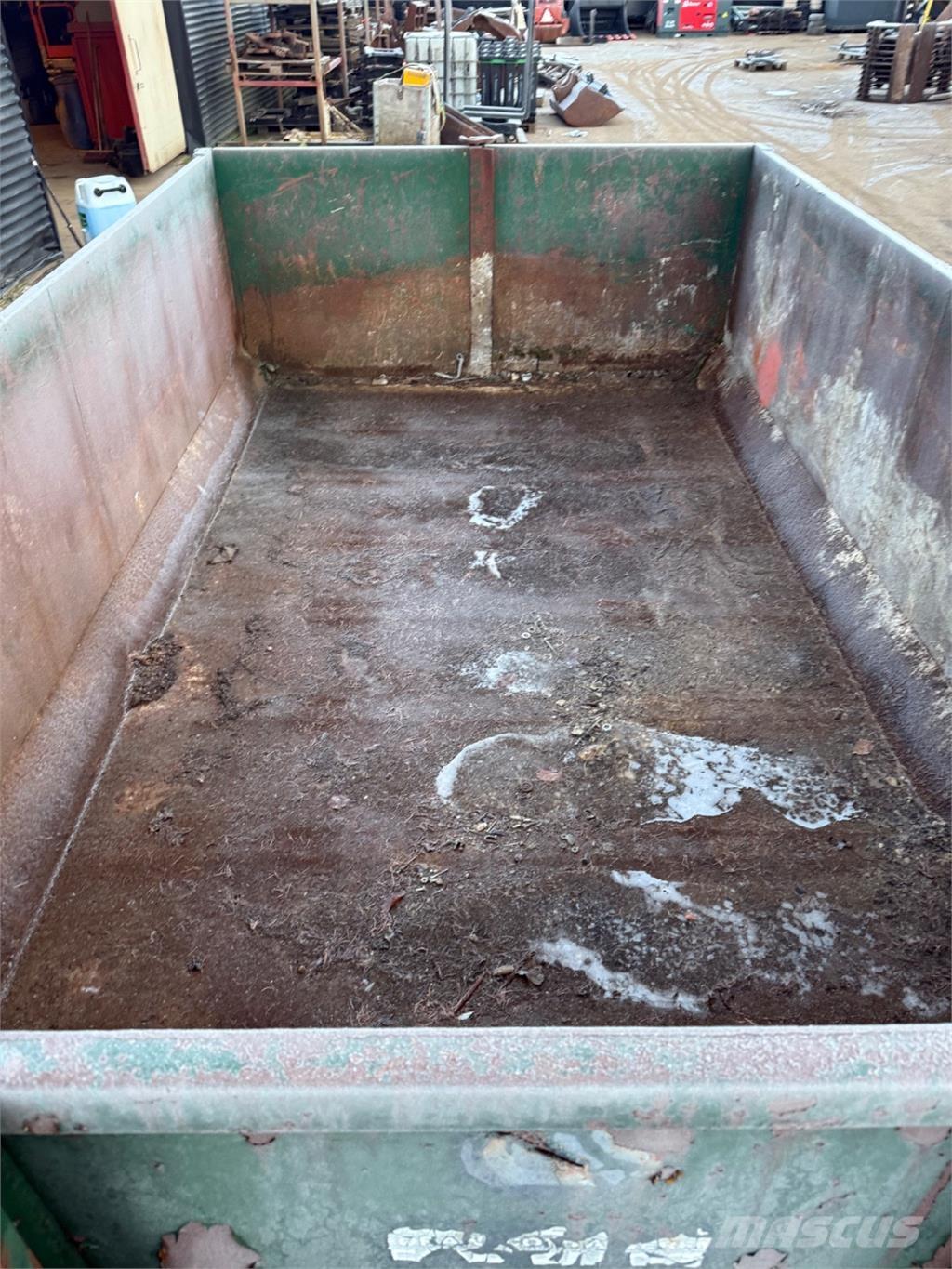  4m container Dėžės