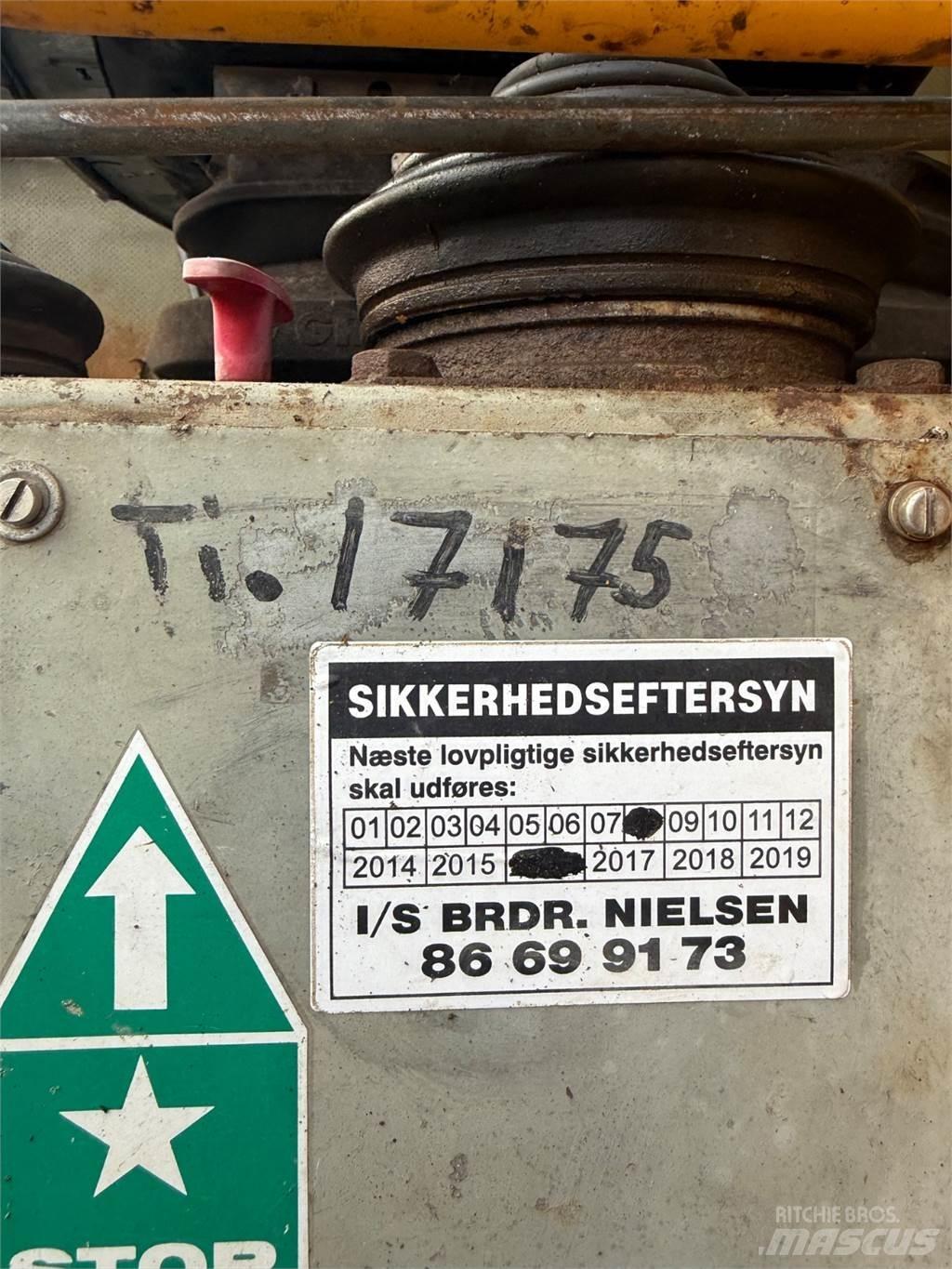 Åkerman H14B Vikšriniai ekskavatoriai
