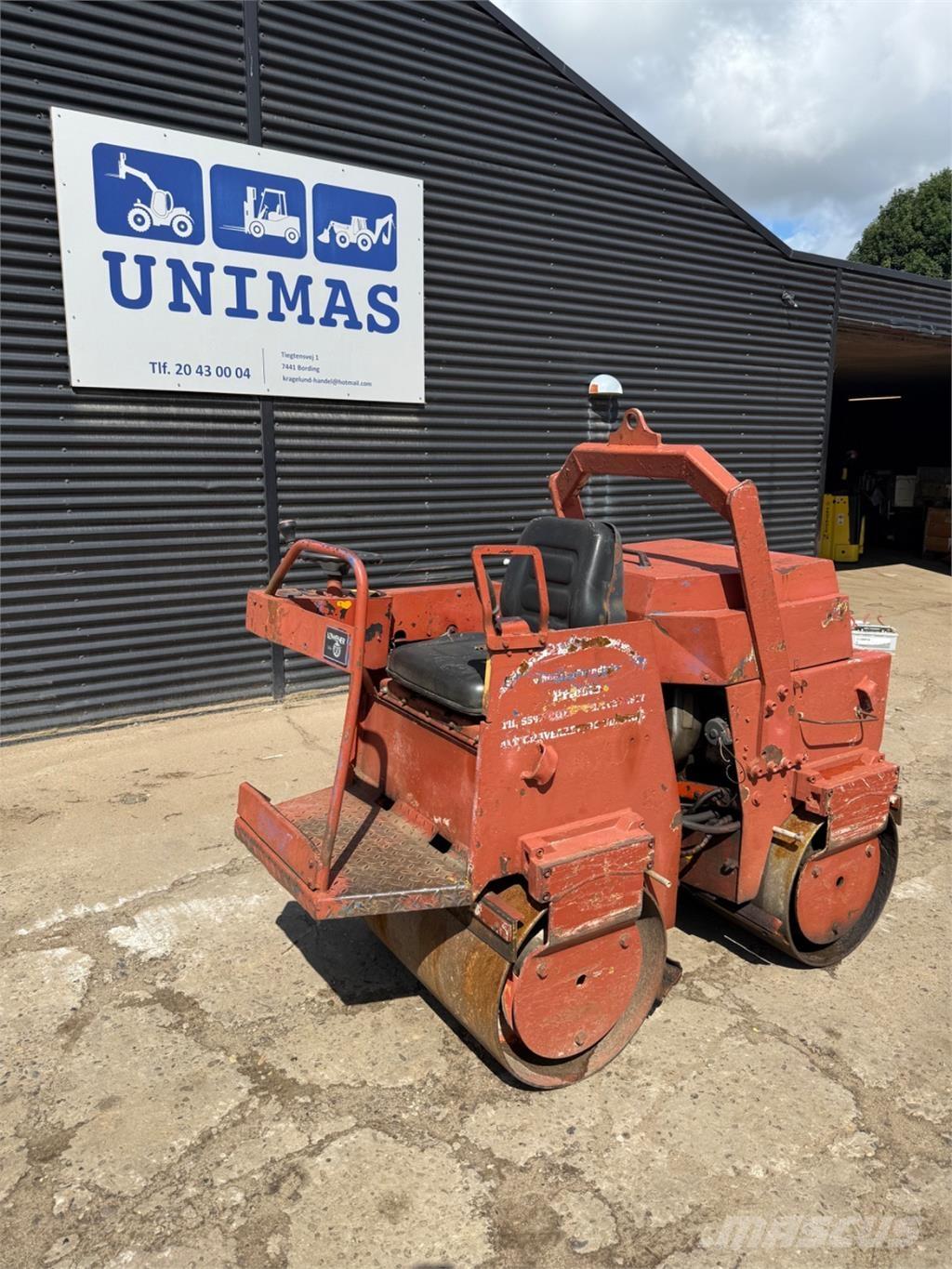 Bomag BW90 Porinių būgnų volai