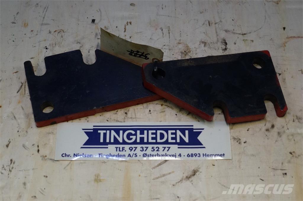 CASE  Derliaus nuėmimo kombainų priedai