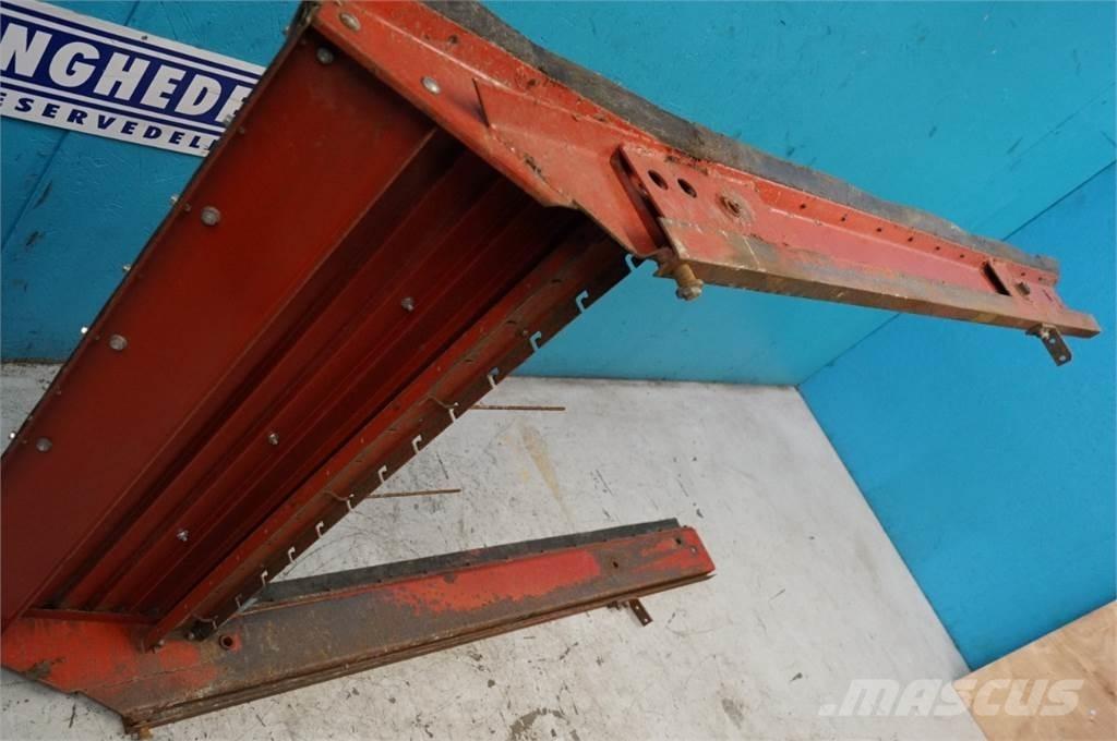CASE 1460 Smėlio ir druskos barstytuvai