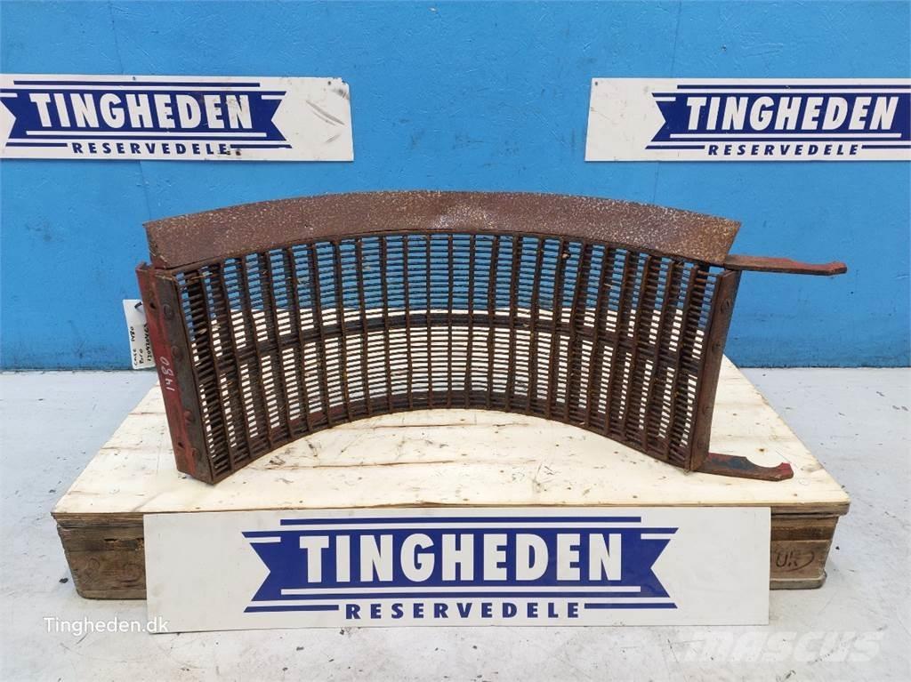 CASE 1480 Derliaus nuėmimo kombainų priedai