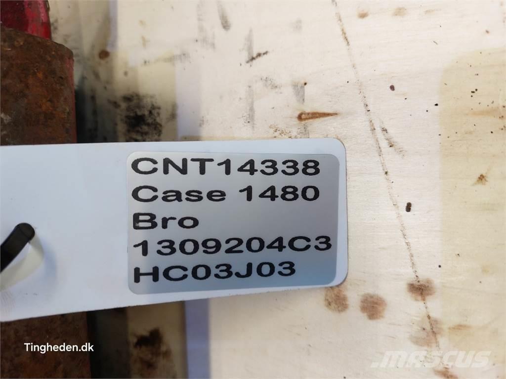 CASE 1480 Derliaus nuėmimo kombainų priedai