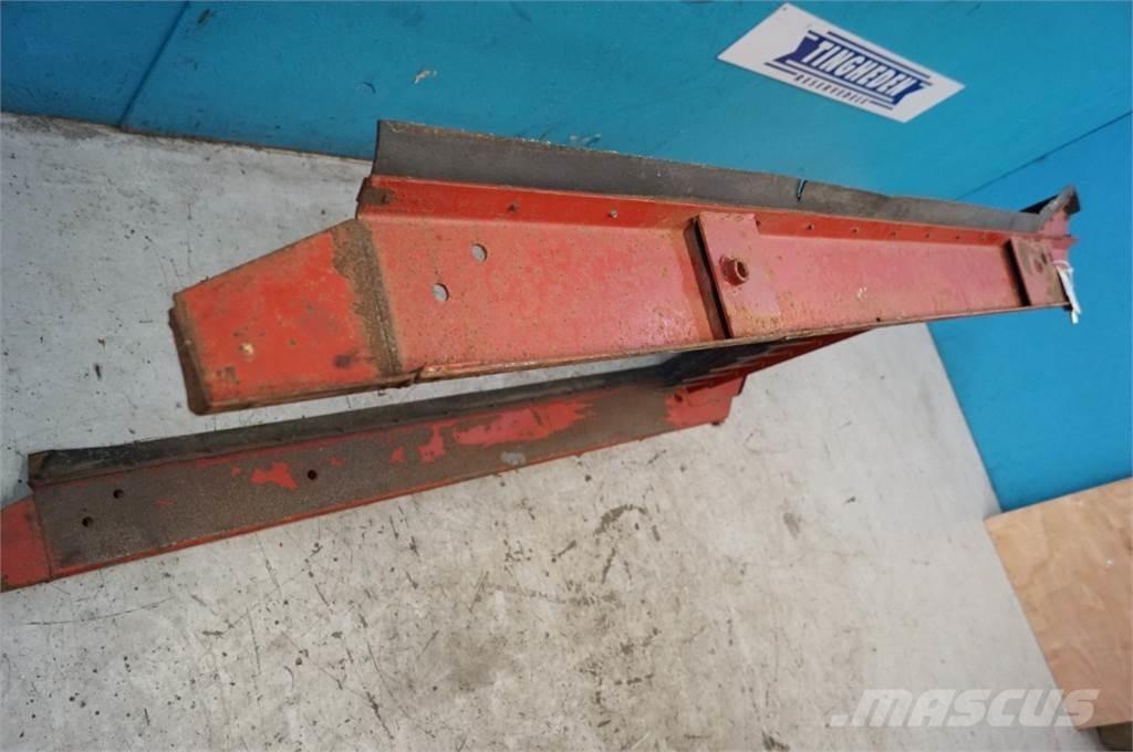 CASE 1620 Smėlio ir druskos barstytuvai