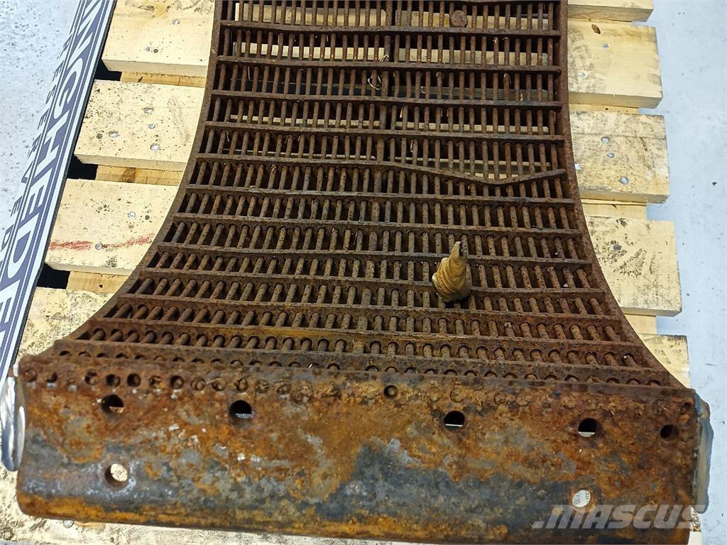 CASE 1640 Derliaus nuėmimo kombainų priedai