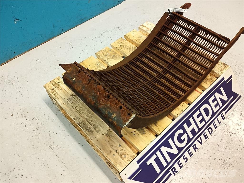 CASE 1640 Derliaus nuėmimo kombainų priedai