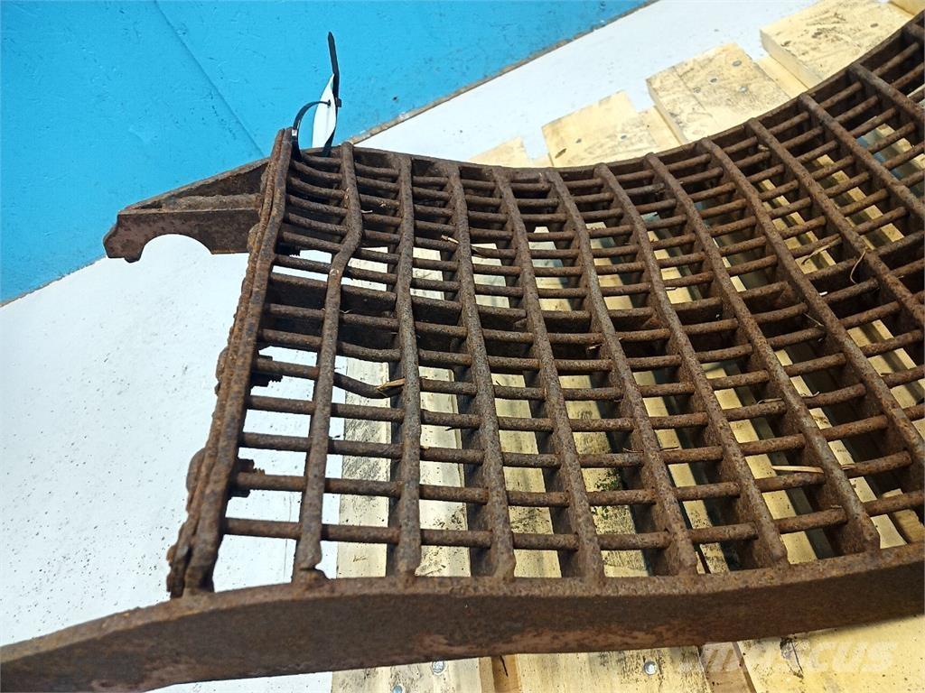 CASE 1640 Derliaus nuėmimo kombainų priedai