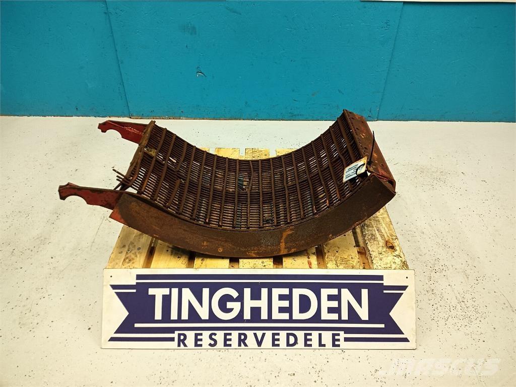 CASE 1640 Derliaus nuėmimo kombainų priedai