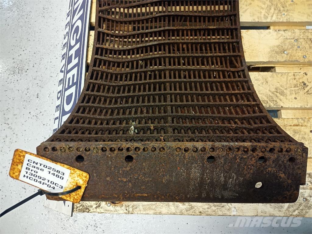 CASE 1640 Derliaus nuėmimo kombainų priedai