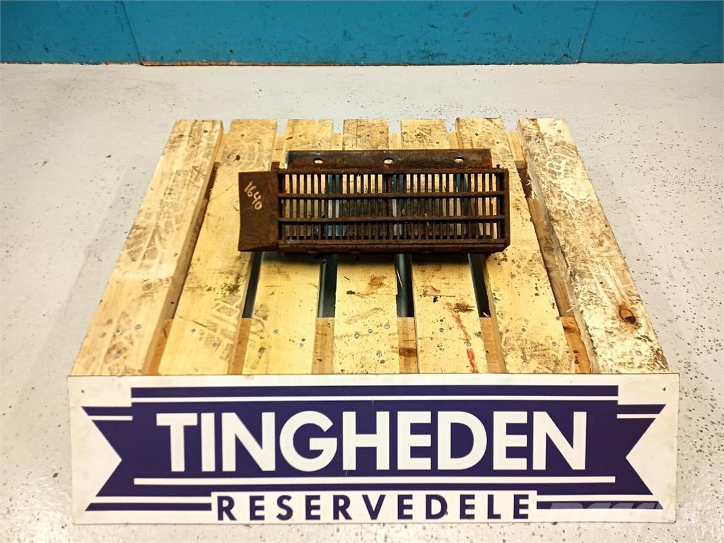 CASE 1640 Derliaus nuėmimo kombainų priedai