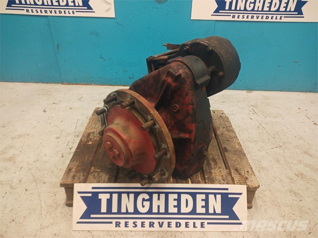 CASE 1640 Derliaus nuėmimo kombainų priedai