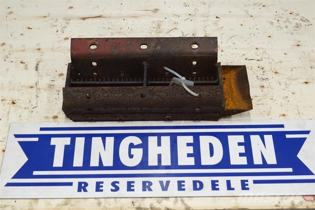 CASE 1640 Derliaus nuėmimo kombainų priedai