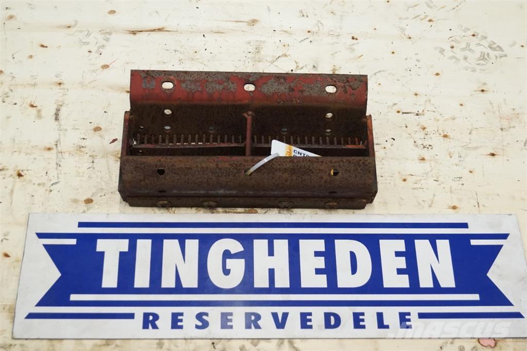 CASE 1640 Derliaus nuėmimo kombainų priedai