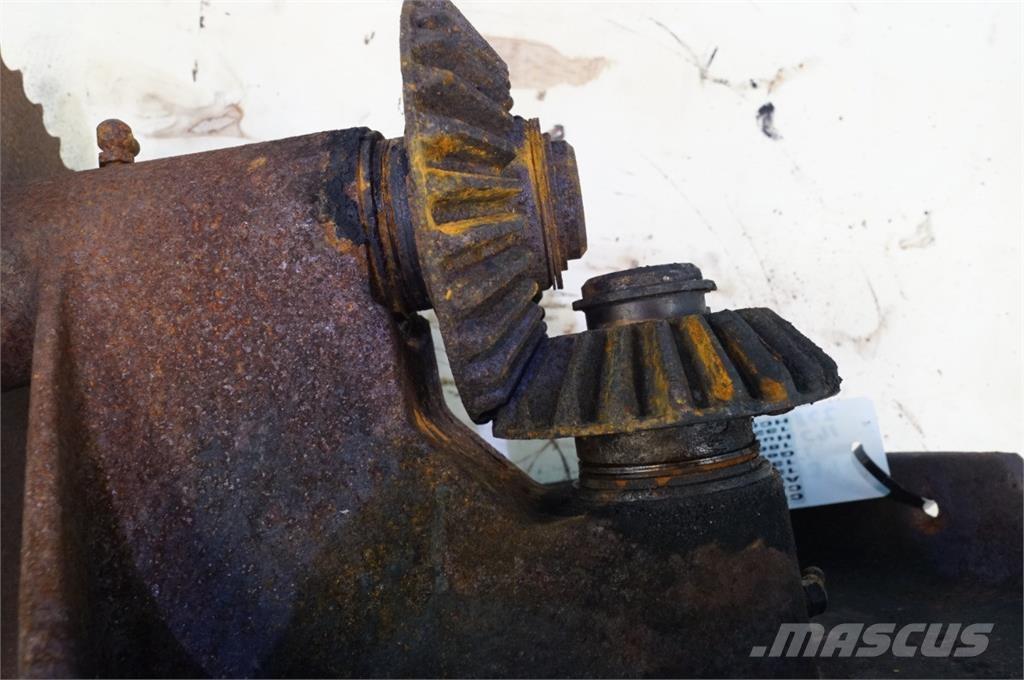 CASE 1640 Derliaus nuėmimo kombainų priedai