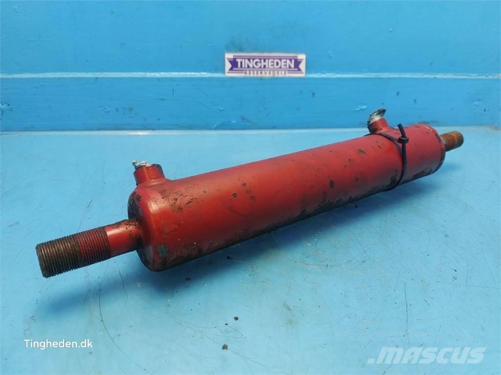 CASE 1660 Hidraulikos įrenginiai