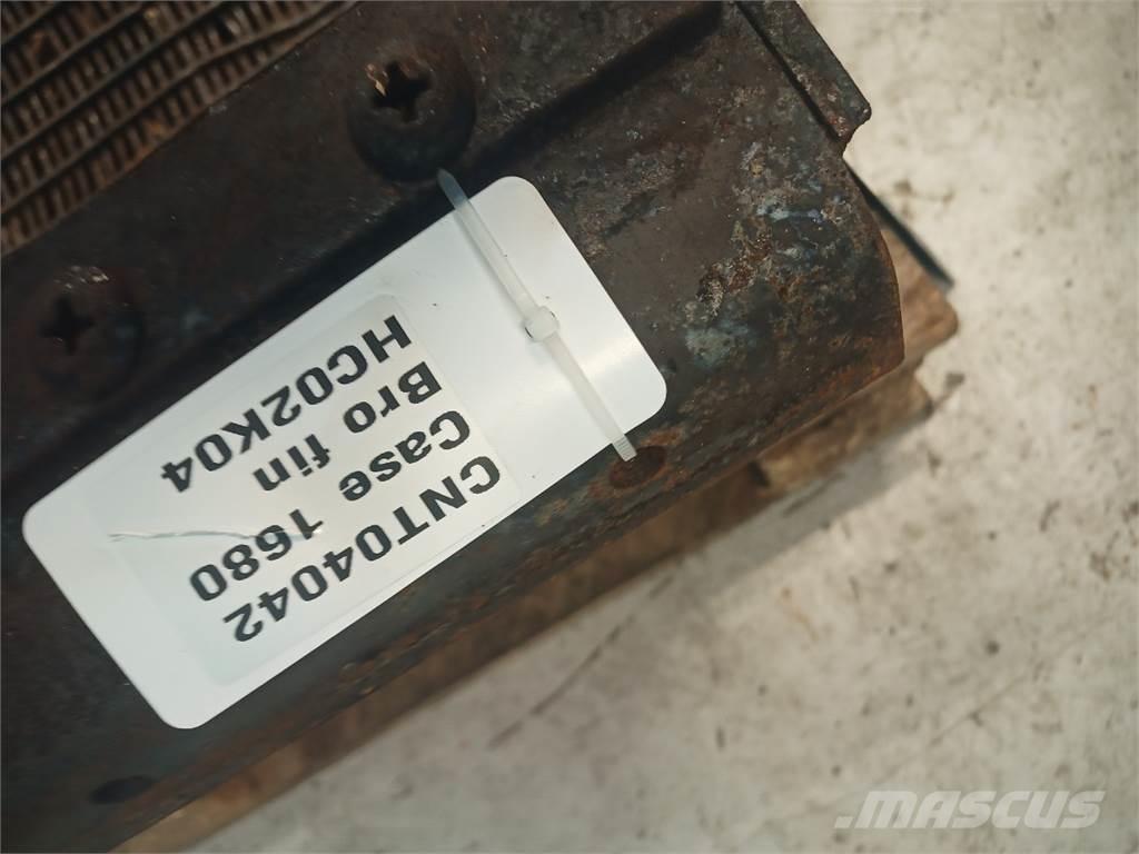 CASE 1680 Derliaus nuėmimo kombainų priedai