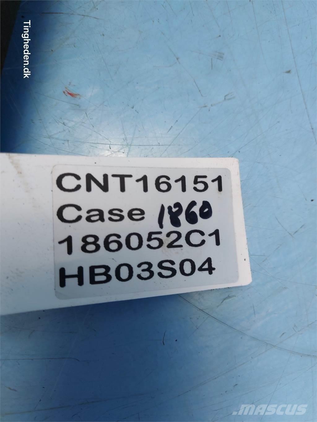 CASE 1680 Derliaus nuėmimo kombainų priedai