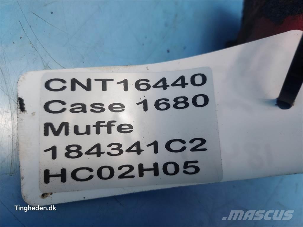 CASE 1680 Derliaus nuėmimo kombainų priedai