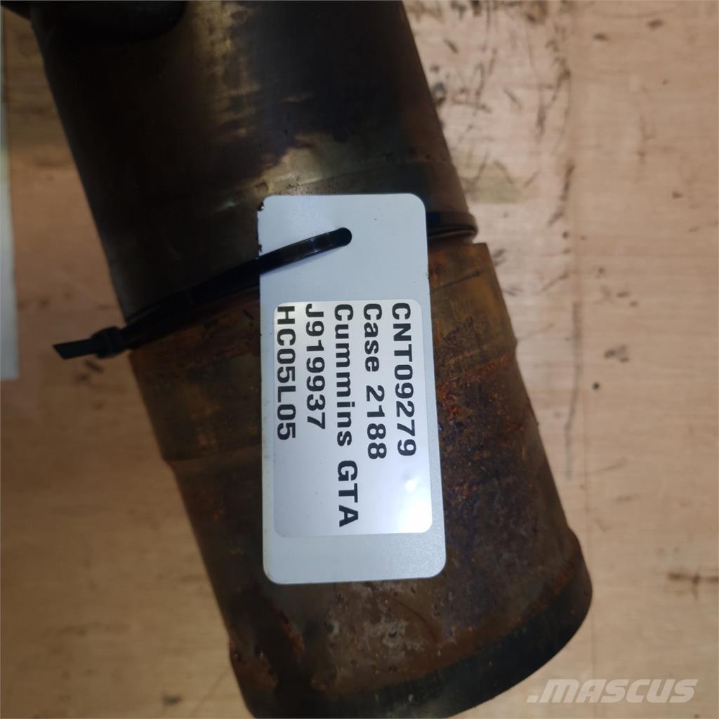 CASE 2188 Varikliai
