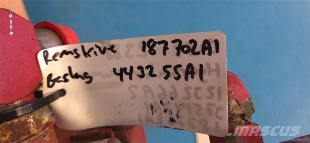 CASE 2388 Hidraulikos įrenginiai