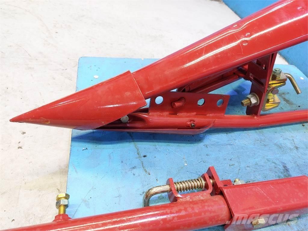 CASE 3050 Derliaus nuėmimo kombainų priedai