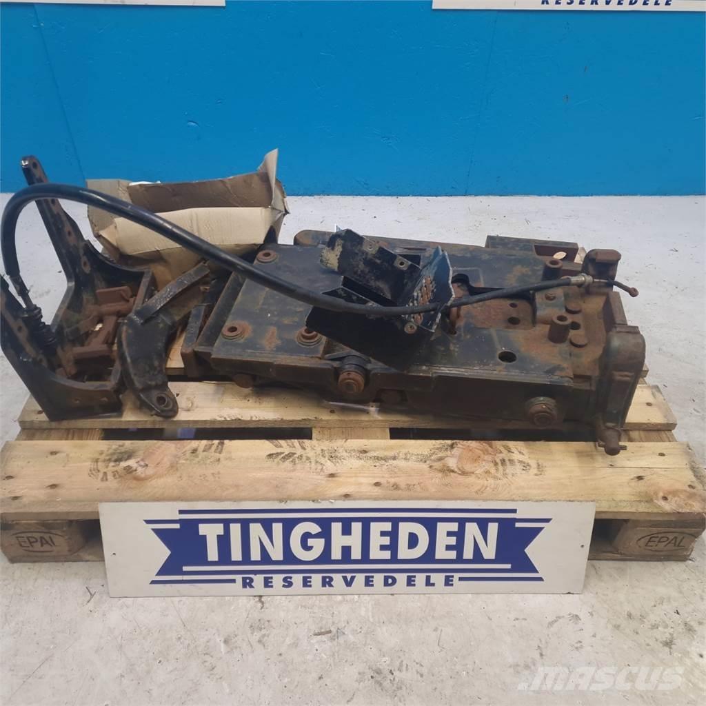 CASE 5150 Kiti naudoti traktorių priedai