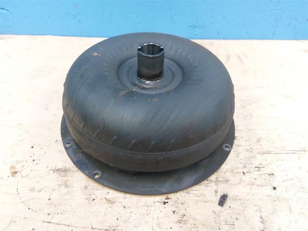 CASE 580 SLE Transmisijos