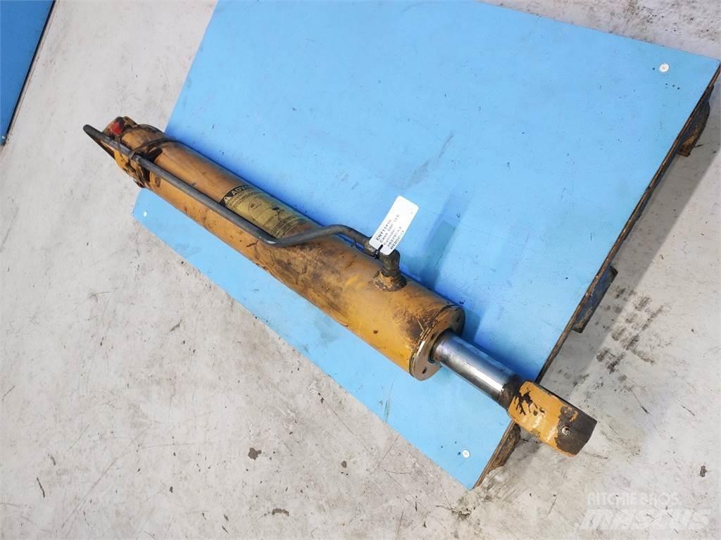 CASE 580 SLE Tranšėjų kasimo technika
