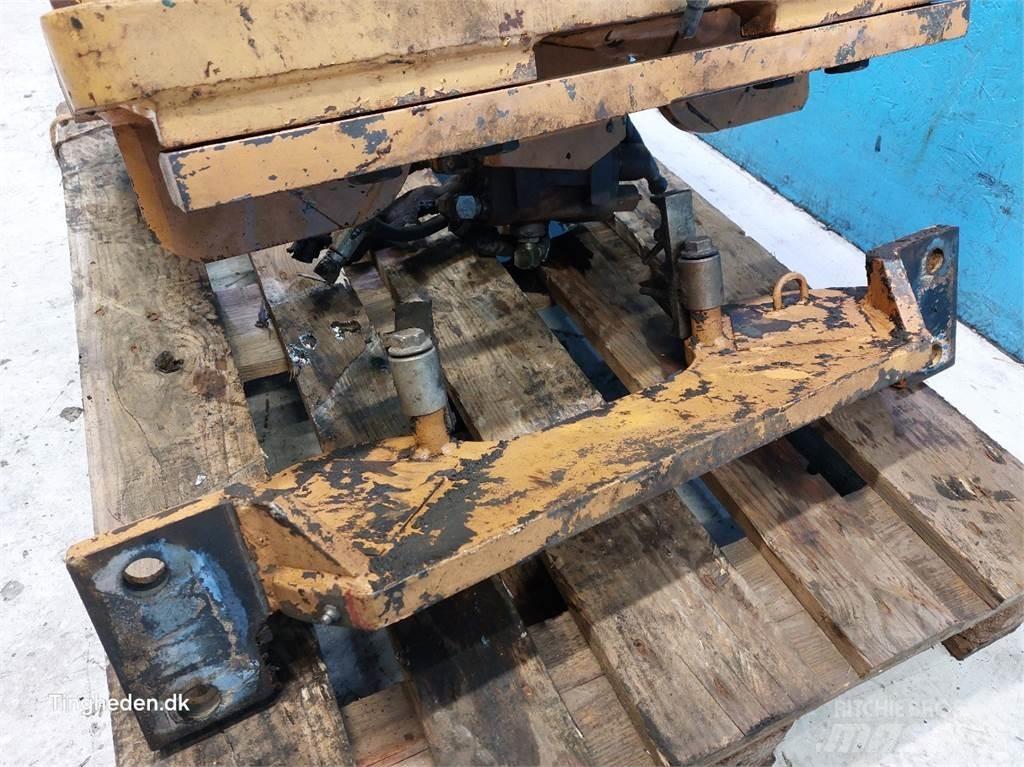 CASE 580 SLE Tranšėjų kasimo technika
