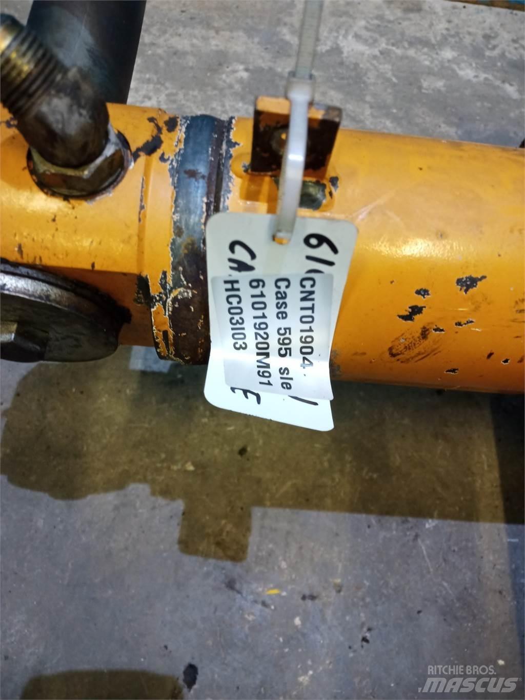 CASE 595 Sijos ir savivarčiai