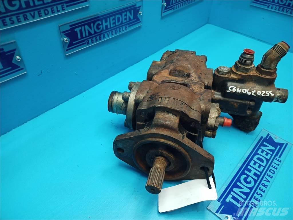 CASE 595 Hidraulikos įrenginiai