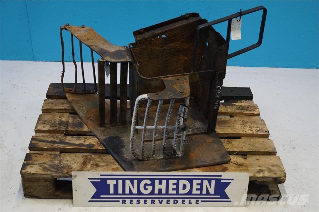 CASE 7130 Kiti naudoti traktorių priedai