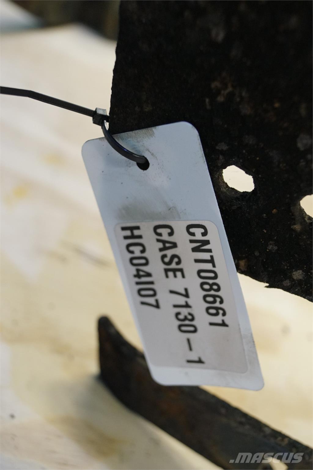 CASE 7130 Kiti naudoti traktorių priedai