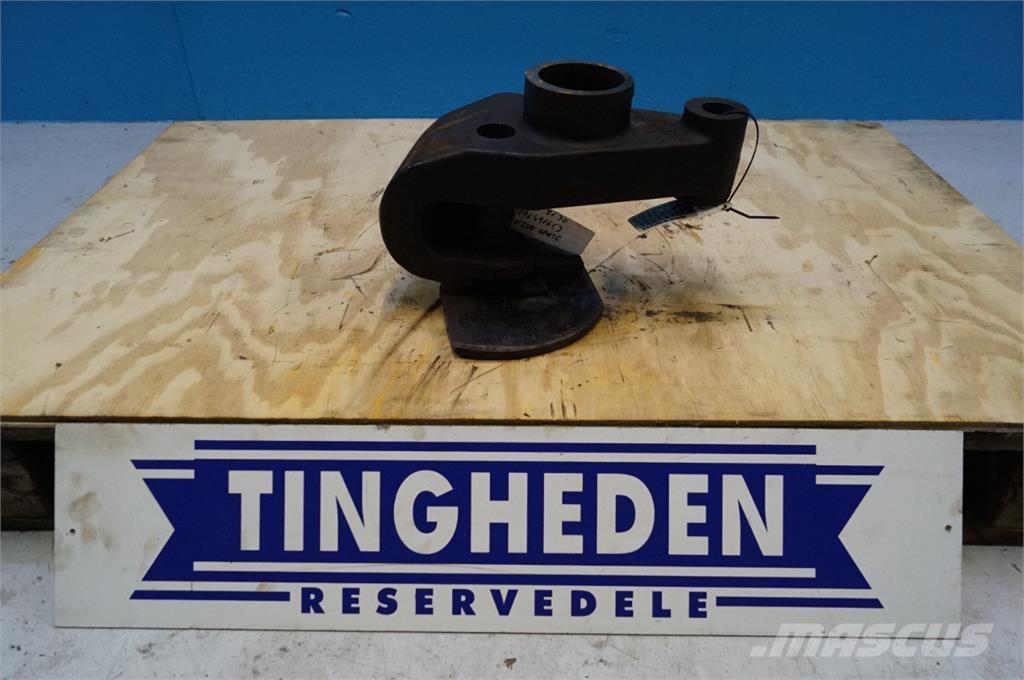 CASE 7130 Kiti naudoti traktorių priedai