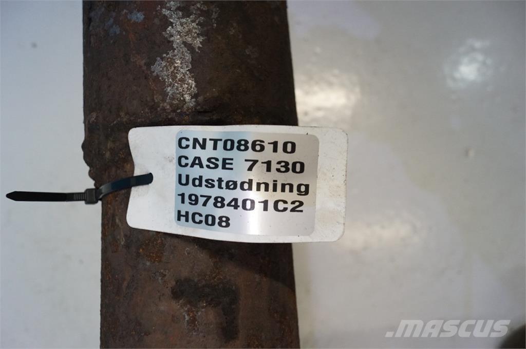 CASE 7130 Varikliai
