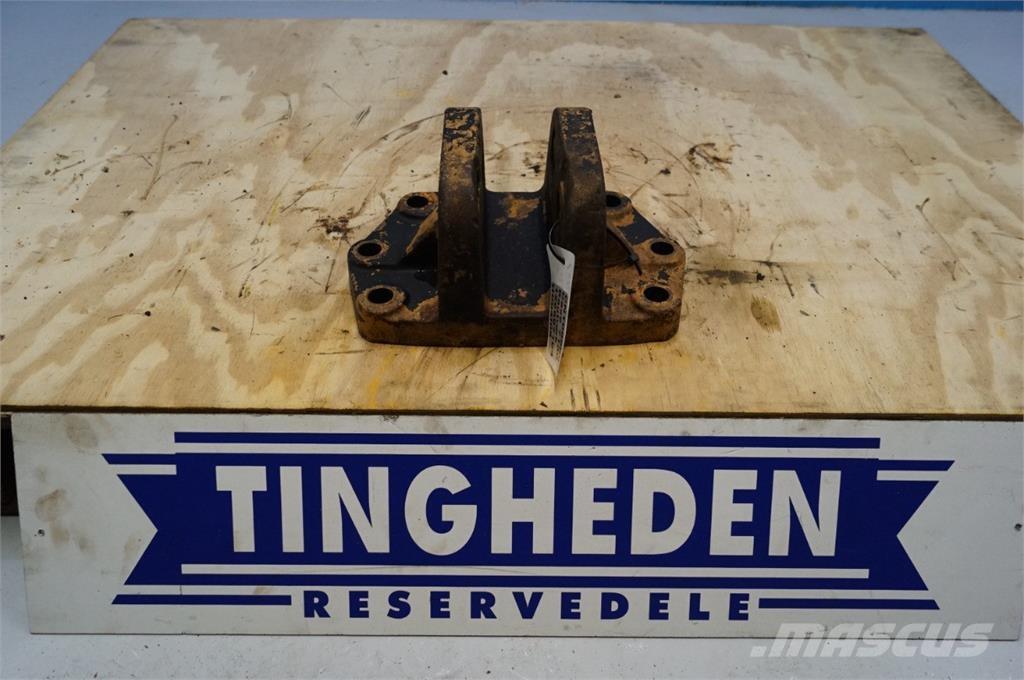 CASE 7130 Kiti naudoti traktorių priedai