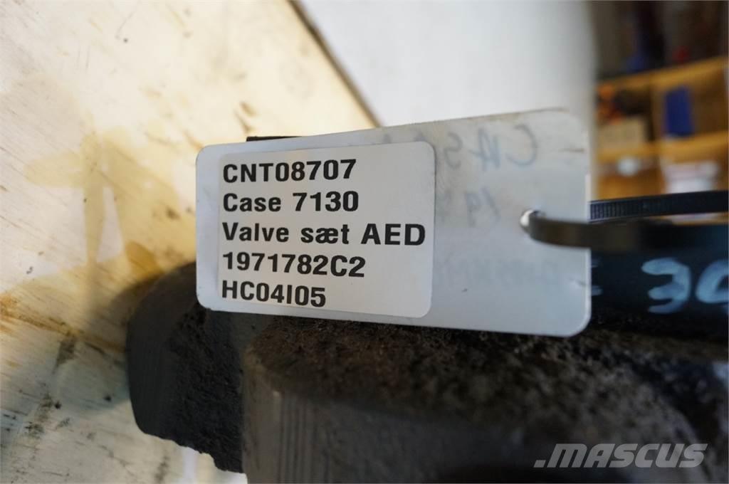 CASE 7130 Hidraulikos įrenginiai