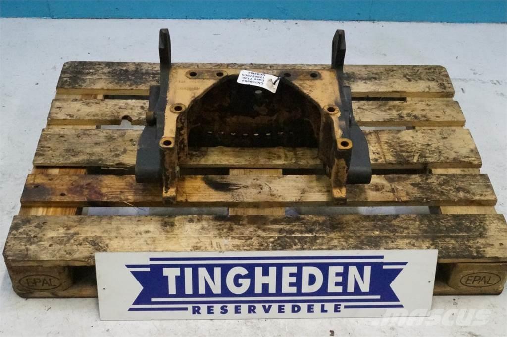 CASE 7130 Kiti naudoti traktorių priedai