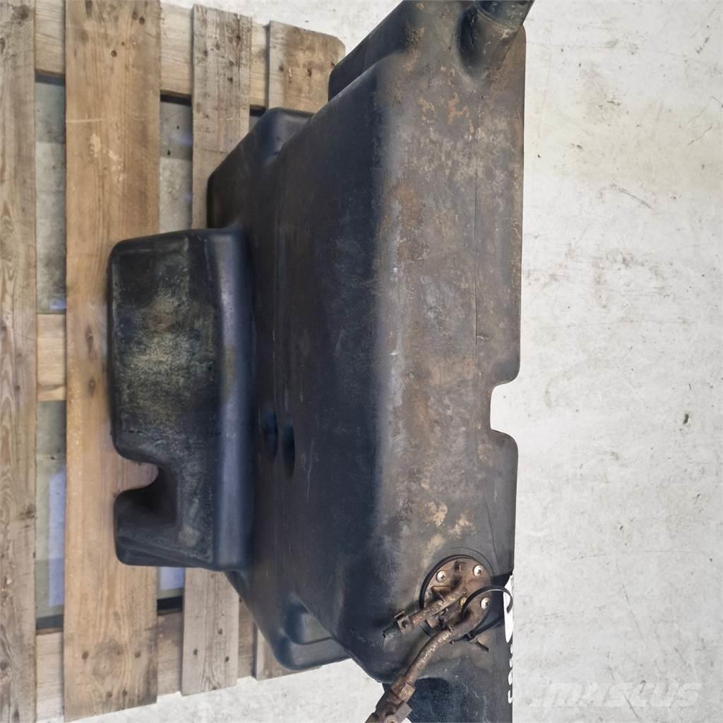 CASE 7130 Kiti naudoti traktorių priedai