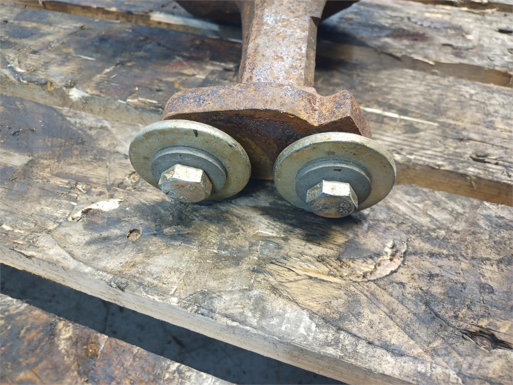 CASE 8010 Derliaus nuėmimo kombainų priedai